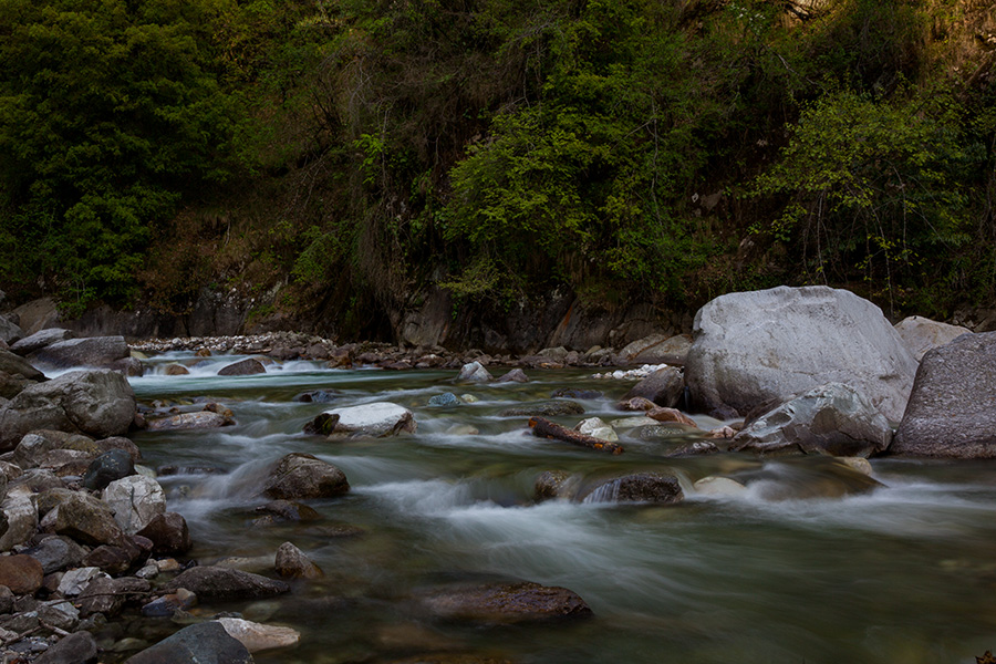 GHNP tirthan river landscape